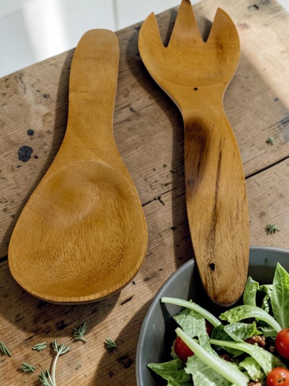 MODULUS VTG Monkey Pod Handcrafted Wooden Salad Serving Set –Made in Philippines